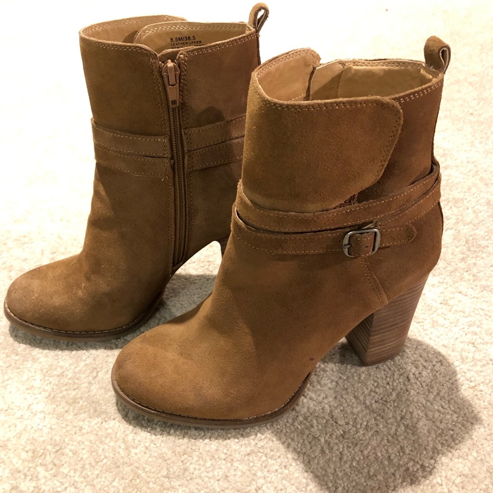 Lucky brand brown boots